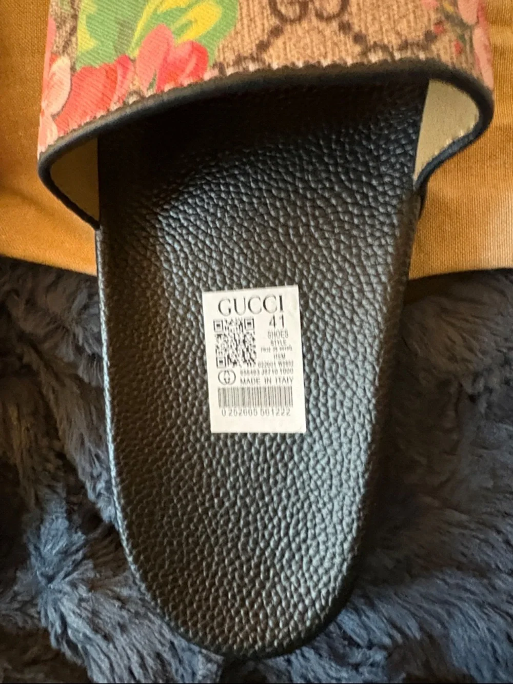 Gucci Black Slide Sandals with Pink and Green Floral GG Strap - Picture 3 of 4